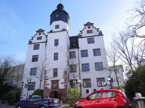 Darmstadt - Pädagog