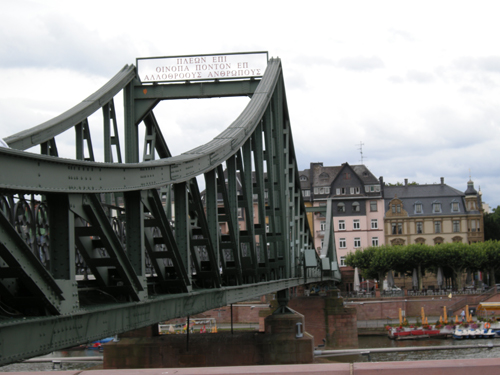 Frankfurt - Eiserner Steg -Inschrift-