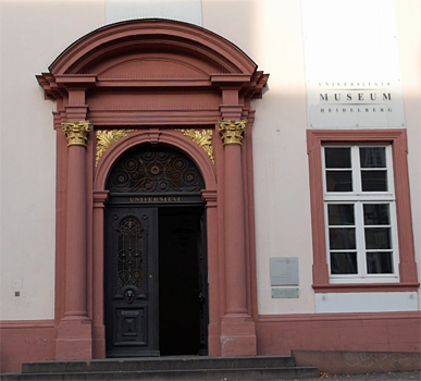Eingangsportal der Alten Universität -  Heidelberg