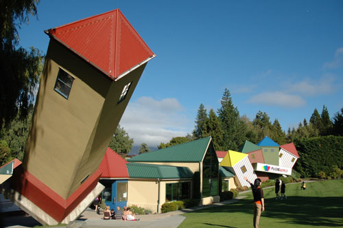 Neuseeland - Südinsel -  Wanaka Puzzling World