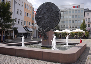 Obermarkt mit Schicksalsrad